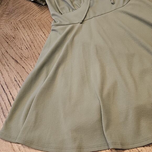 Sage Green Ribbed Mini Dress XS NWT LUSH - Picture 3 of 10
